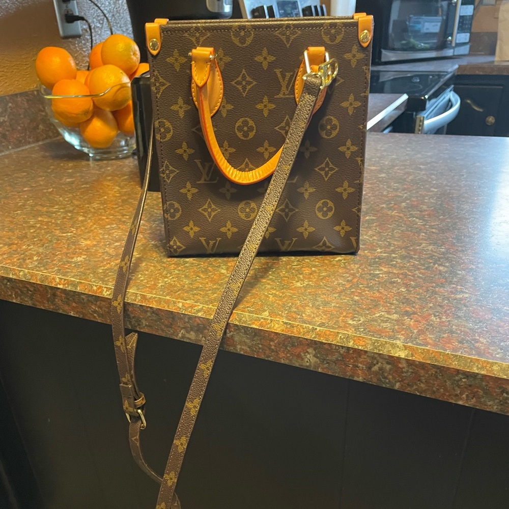 LV mini
